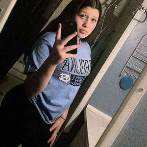 Meet your Posher, Ana